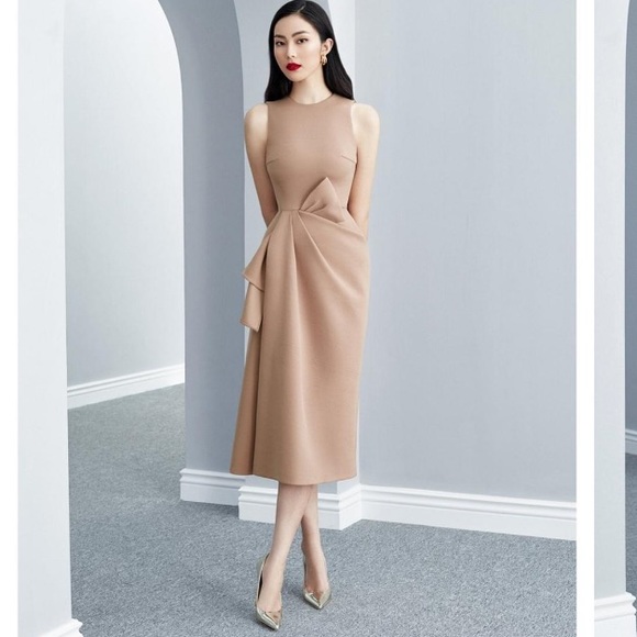 Lane JT Mina Bow Waistline Midi Dress size Small - Picture 1 of 7